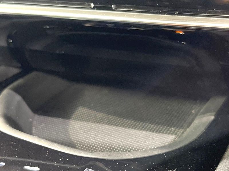 2017 Honda Vezel DAA-RU4 (UW-6a5c419f80f27)[10]