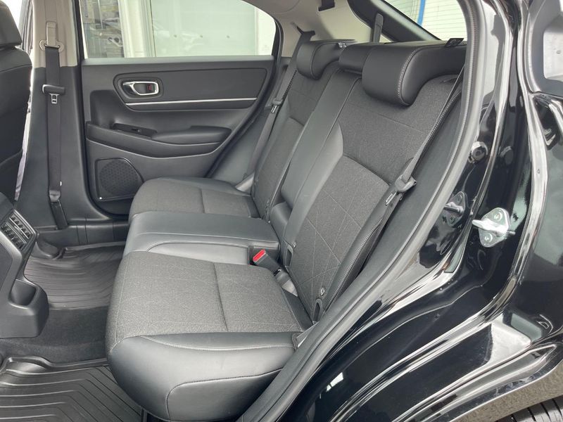 2022 Honda Vezel 6AA-RV5 (UW-6a5c41a53b621)[16]