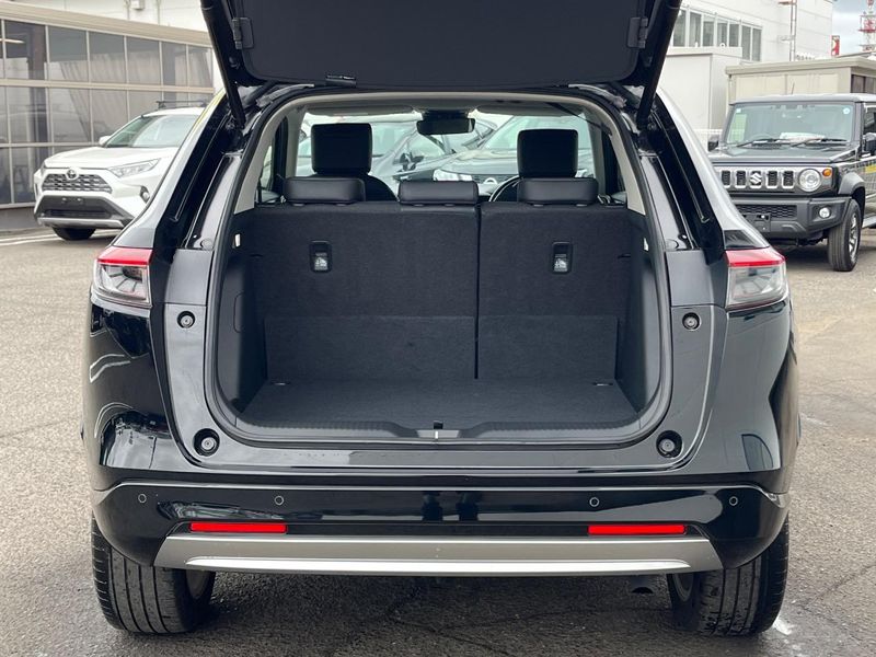2022 Honda Vezel 6AA-RV5 (UW-6a5c41a53b621)[25]