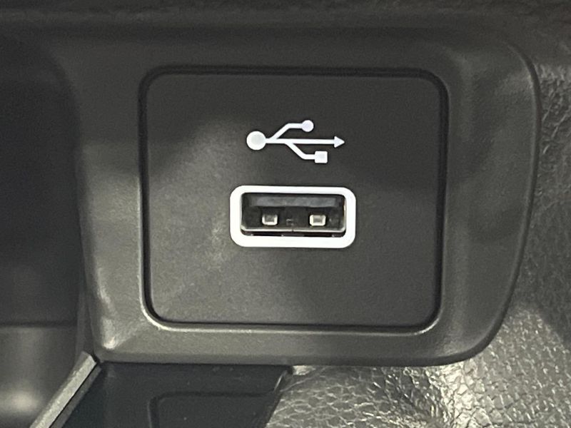 2024 Honda Vezel 6AA-RV5 (UW-6a5c41a995c64)[21]
