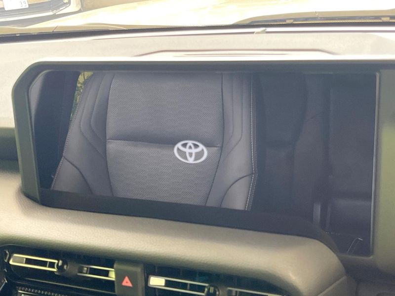 2025 Toyota Land Cruiser 250 3BA-TRJ250W (UW-6a5c41dd05a42)[26]