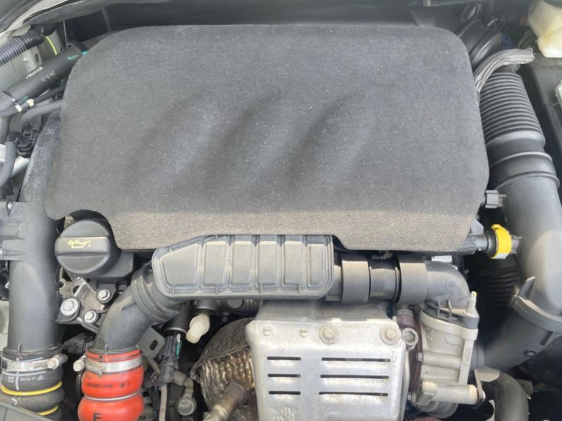 2018 Citroen C3 ABA-B6HN01 (UW-6a5c41e6a1d26)[18]