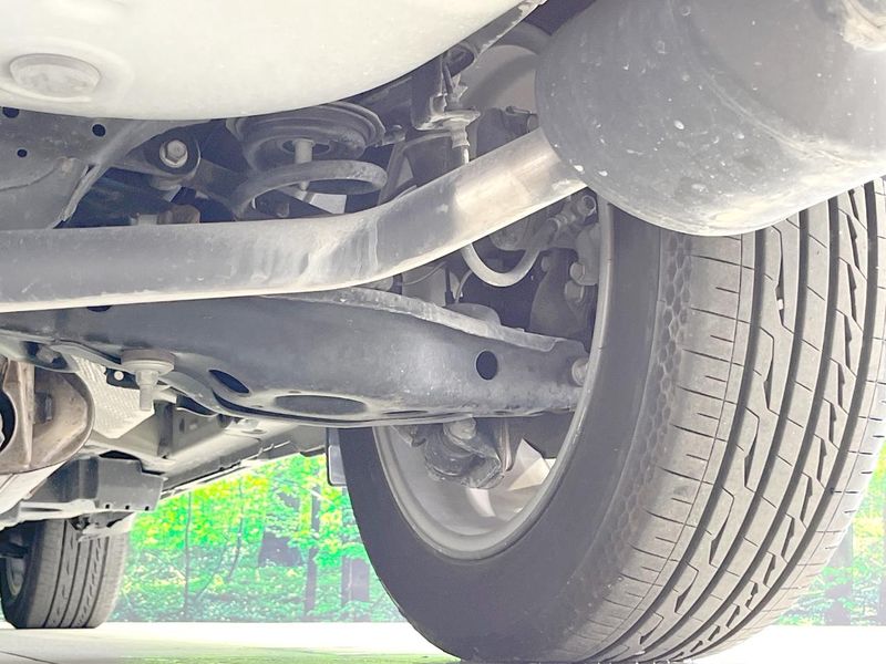 2018 Toyota Harrier DBA-ZSU60W (UW-6a5c423204edb)[15]