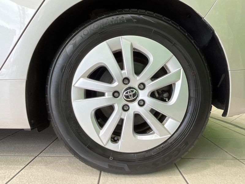 2016 Toyota Prius DAA-ZVW50 (UW-6a5c4242e386e)[11]
