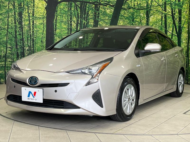 2016 Toyota Prius DAA-ZVW50 (UW-6a5c4242e386e)[20]