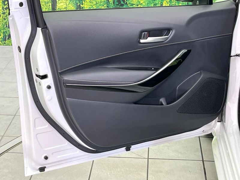 2023 Toyota Corolla Touring 6AA-ZWE215W (UW-6a5c42527917f)[12]