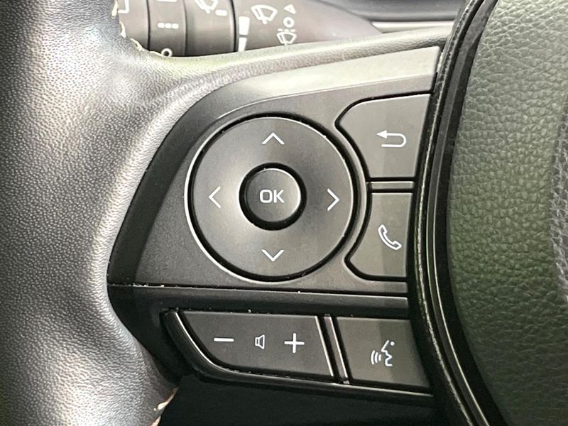 2023 Toyota Corolla Touring 6AA-ZWE215W (UW-6a5c42527917f)[29]