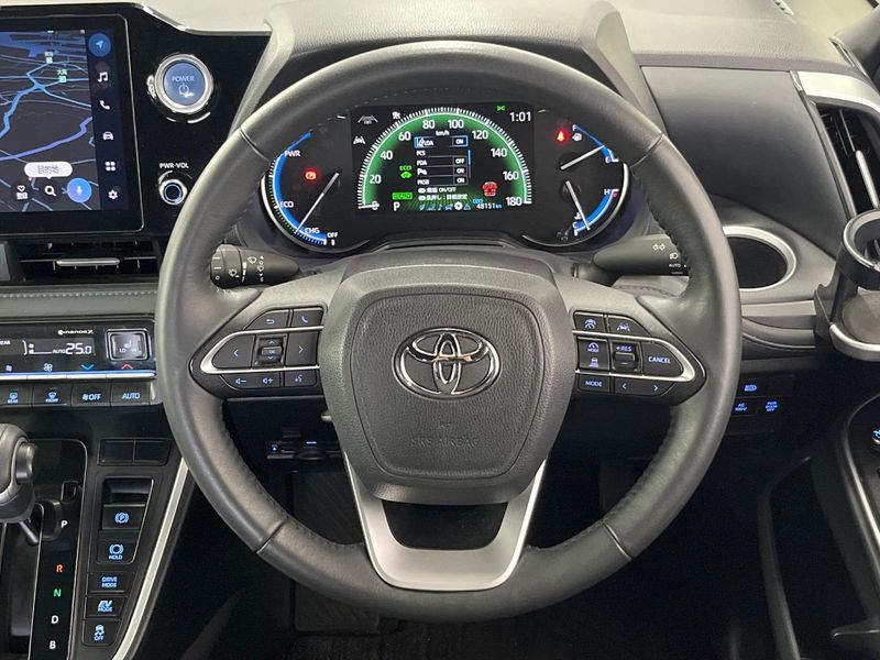 2023 Toyota Voxy 6AA-ZWR90W (UW-6a5c425ded81f)[29]