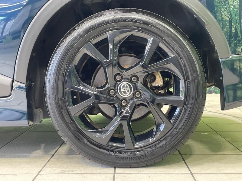2019 Toyota C-HR DAA-ZYX10 (UW-6a5c426ea5ded)[8]