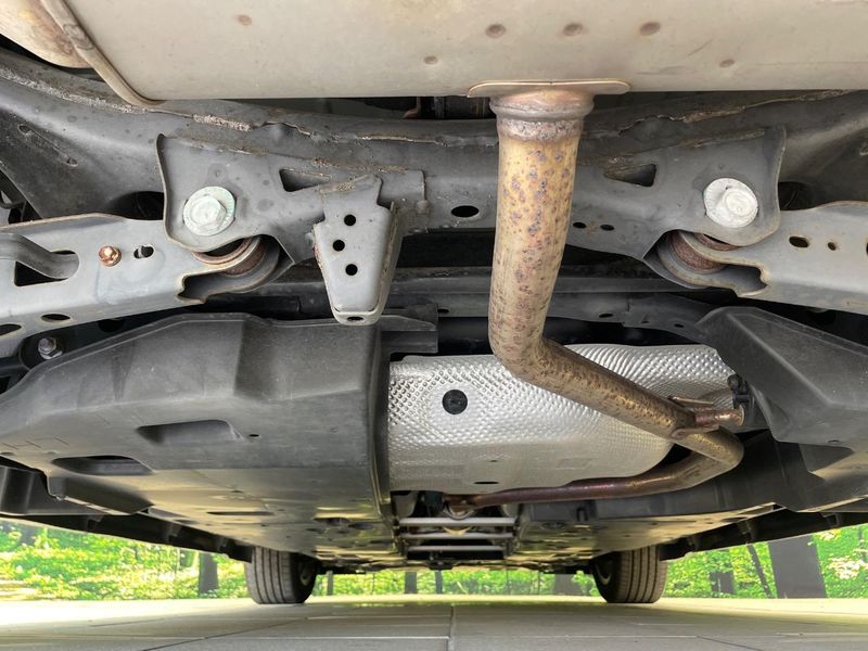 2019 Toyota C-HR DAA-ZYX10 (UW-6a5c426ea5ded)[25]