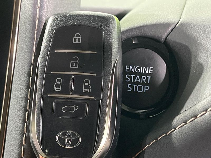 2023 Toyota Alphard 3BA-AGH40W (UW-6a5d9016d885e)[4]