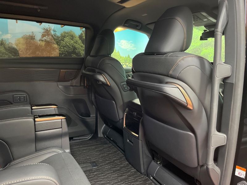2024 Toyota Alphard 3BA-AGH45W (UW-6a5d901c92923)[12]