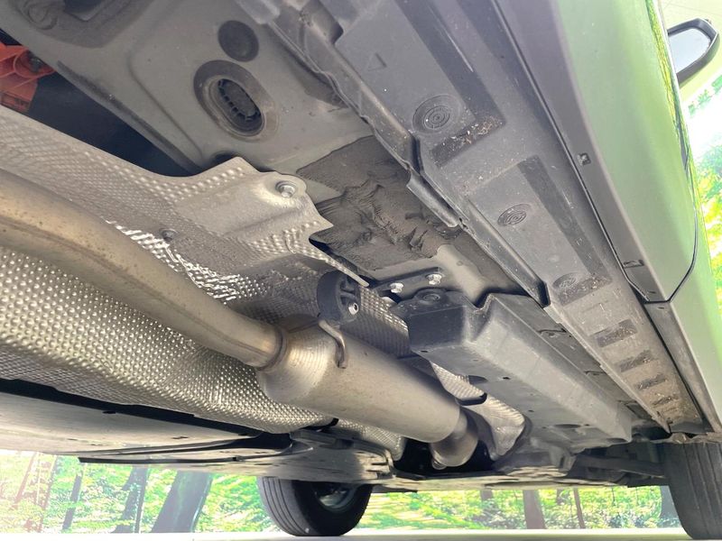 2023 Toyota Harrier Hybrid 6AA-AXUH80 (UW-6a5d90395e9fe)[27]