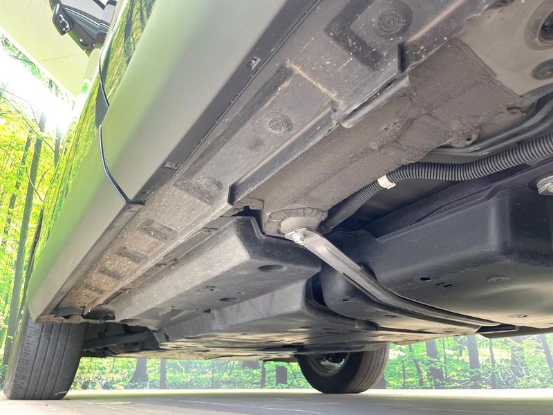 2023 Toyota Harrier Hybrid 6AA-AXUH80 (UW-6a5d90395e9fe)[24]