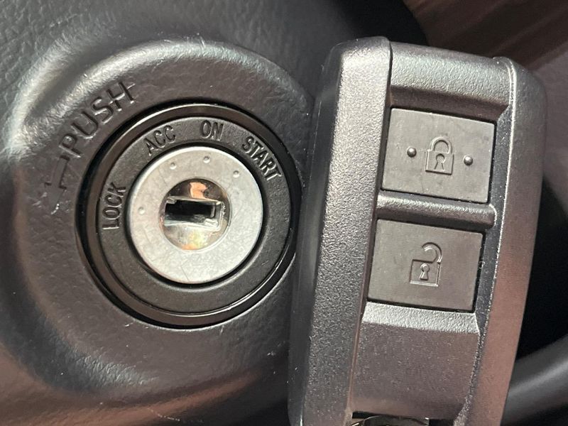 2024 Toyota Land Cruiser 70 3DA-GDJ76W (UW-6a5d90c1e5a94)[20]