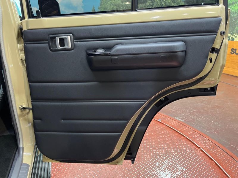 2024 Toyota Land Cruiser 70 3DA-GDJ76W (UW-6a5d90c1e5a94)[11]