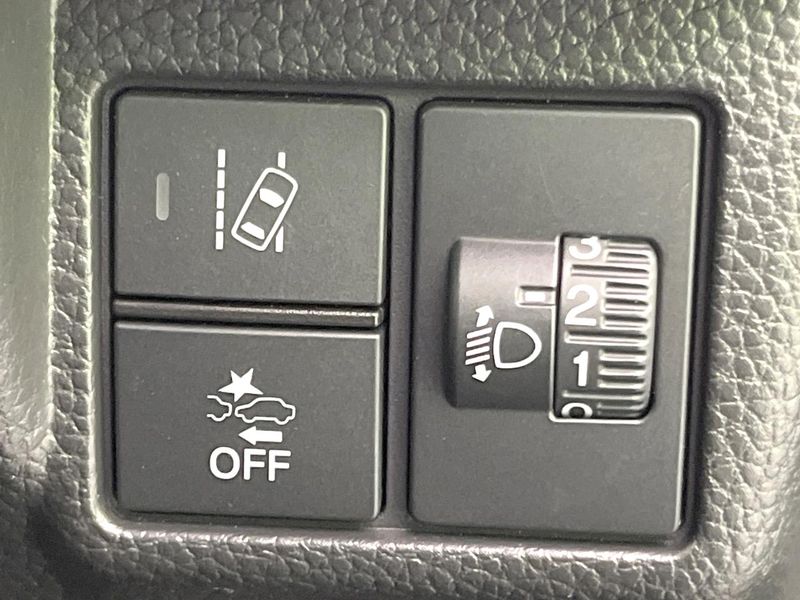 2021 Honda N-BOX CUSTOM 6BA-JF3 (UW-6a5d91432b64d)[10]