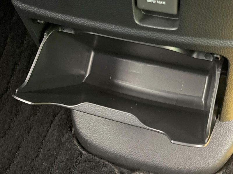 2021 Honda N-BOX CUSTOM 6BA-JF3 (UW-6a5d91432b64d)[23]