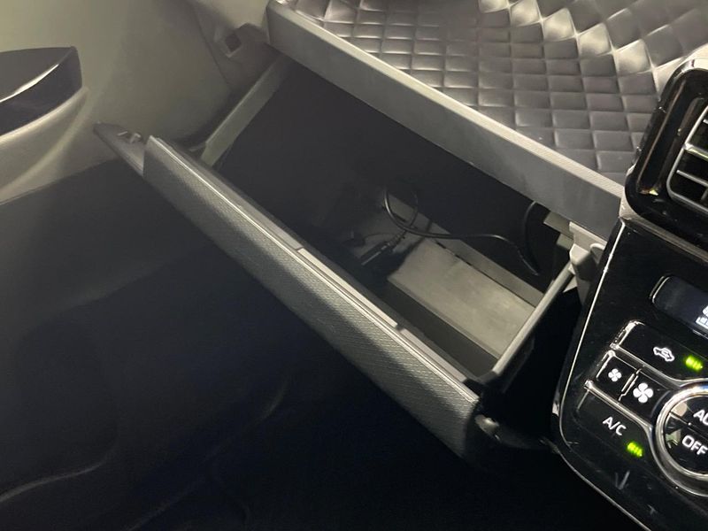 2019 Daihatsu Tanto 5BA-LA650S (UW-6a5d91c60c78f)[27]