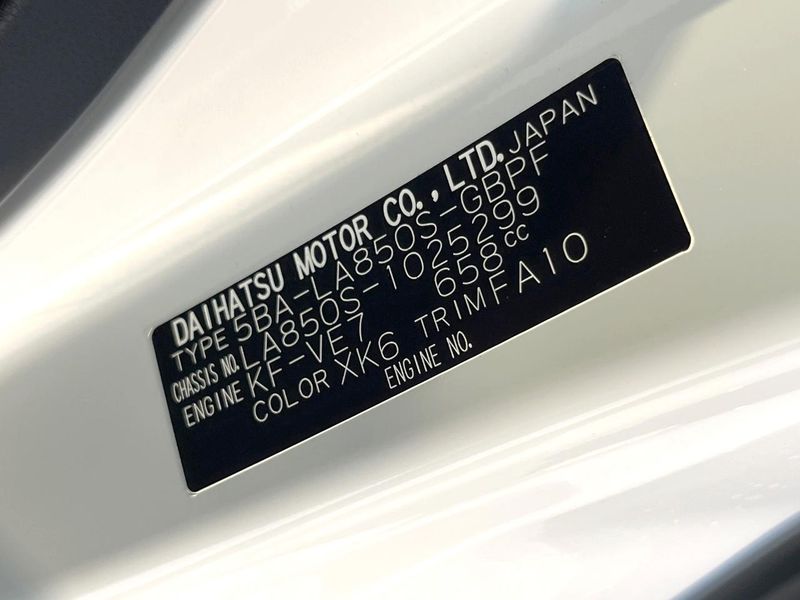 2023 Daihatsu Move Canbus 5BA-LA850S (UW-6a5d91decc1d2)[1]
