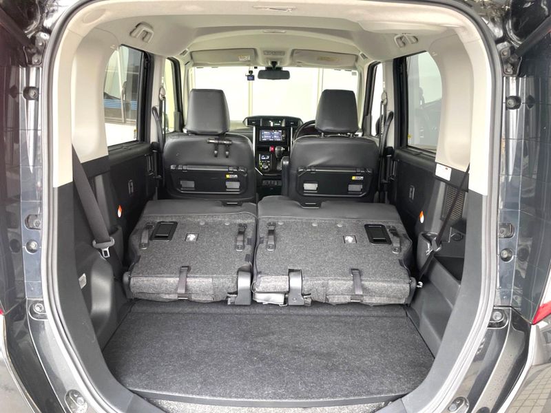 2017 Toyota Roomy DBA-M900A (UW-6a5d91f0284b2)[2]
