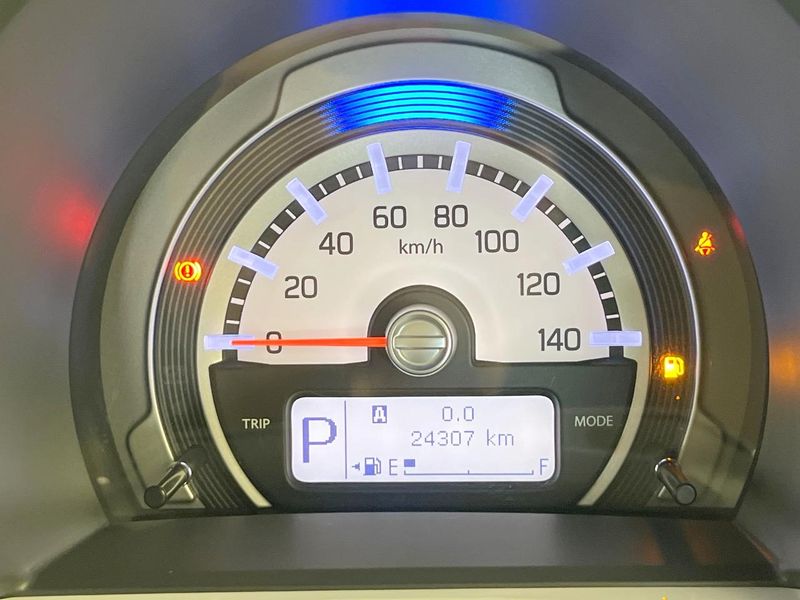 2015 Suzuki Hustler DBA-MR31S (UW-6a5d92459db2e)[21]