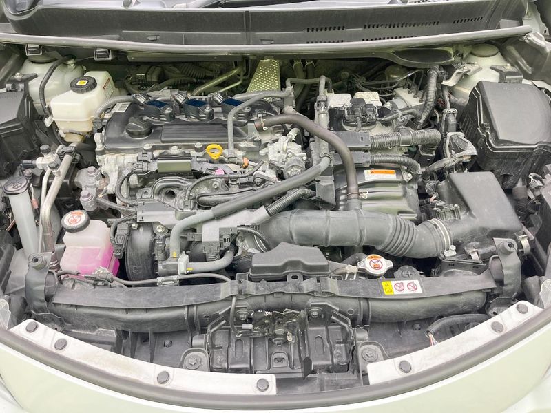 2023 Toyota Aqua 6AA-MXPK11 (UW-6a5d92879644c)[4]
