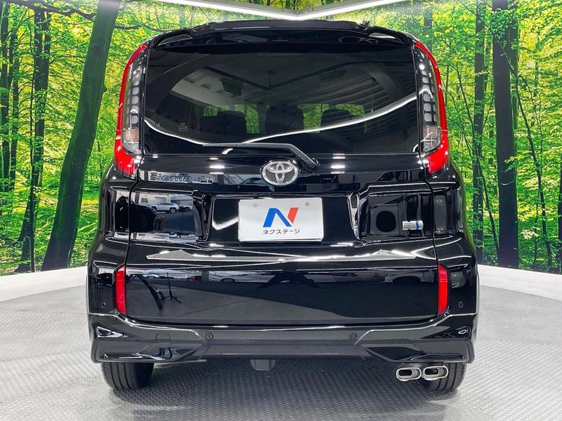 2022 Toyota Sienta 6AA-MXPL10G (UW-6a5d928b8f033)[19]
