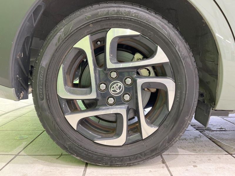 2023 Toyota Sienta 6AA-MXPL10G (UW-6a5d928d2cddf)[18]