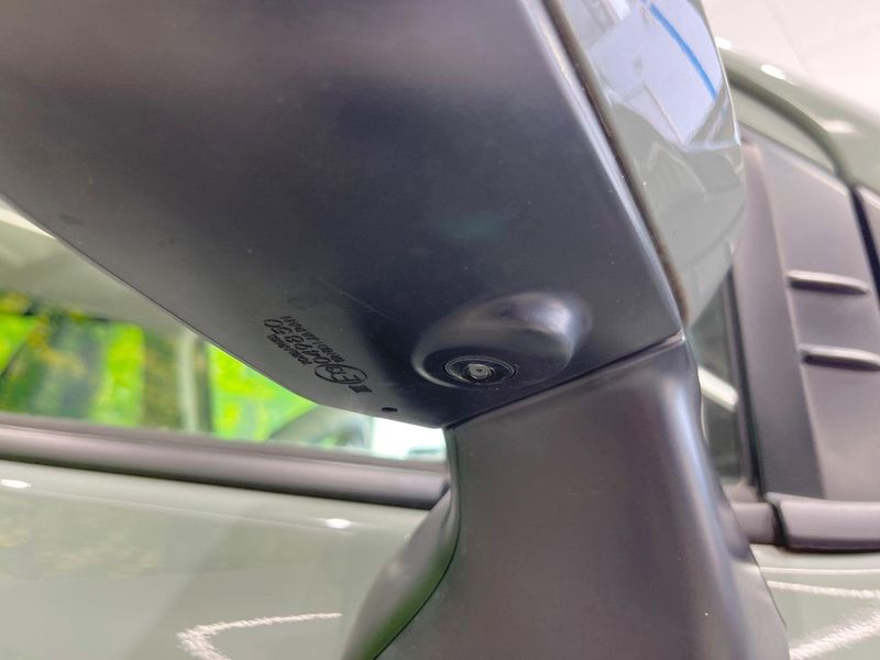 2023 Toyota Sienta 6AA-MXPL10G (UW-6a5d928d2cddf)[16]