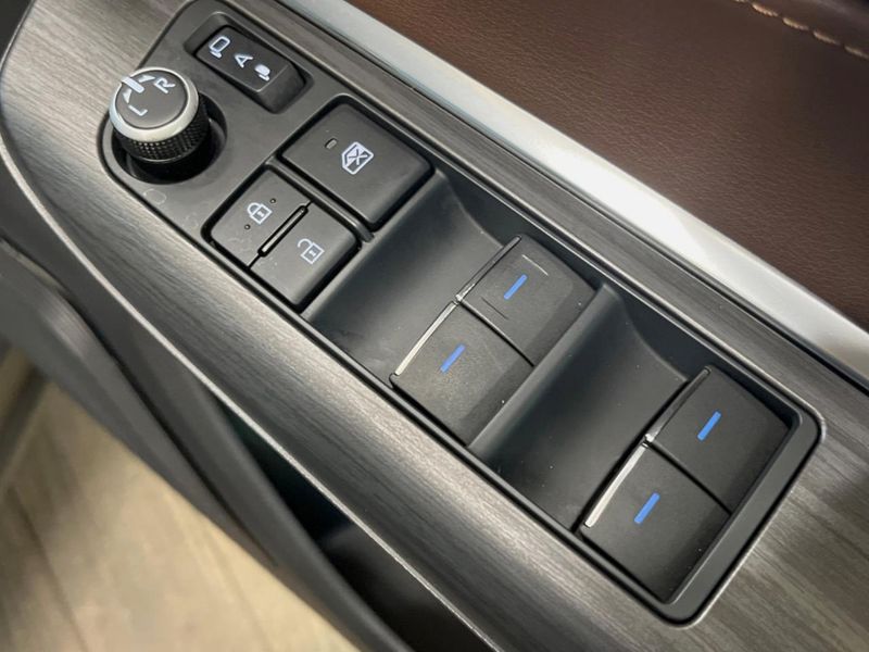 2020 Toyota Harrier 6BA-MXUA80 (UW-6a5d9294983d8)[20]