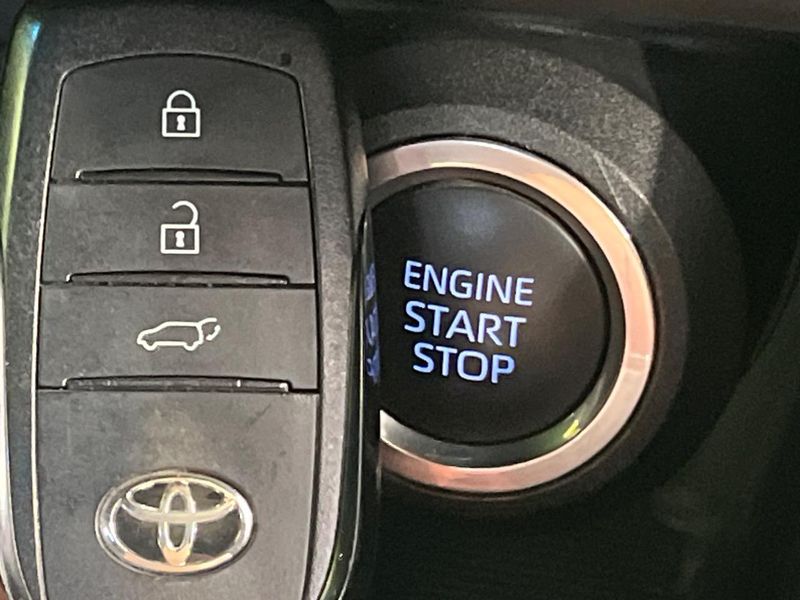 2021 Toyota Harrier 6BA-MXUA80 (UW-6a5d929862f07)[12]