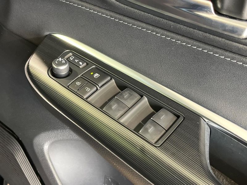 2021 Toyota Harrier 6BA-MXUA80 (UW-6a5d929862f07)[22]