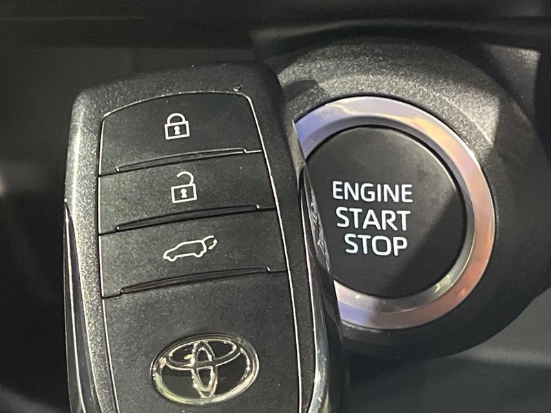 2024 Toyota Harrier 6BA-MXUA80 (UW-6a5d929d8cbb1)[4]