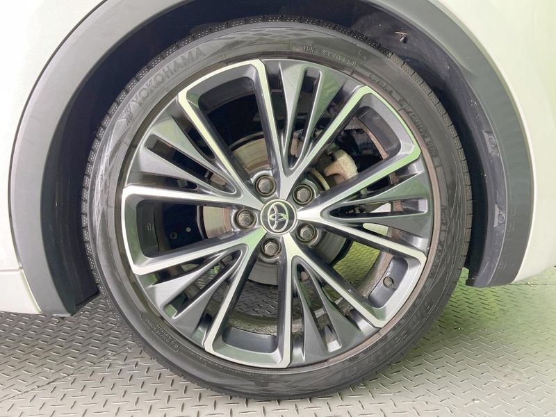 2023 Toyota Prius 6AA-MXWH60 (UW-6a5d92a10f6a7)[12]