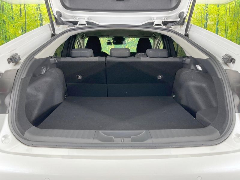 2023 Toyota Prius 6AA-MXWH60 (UW-6a5d92a10f6a7)[29]