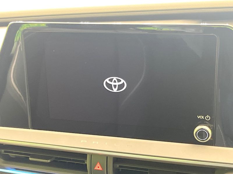 2024 Toyota Prius 6AA-MXWH60 (UW-6a5d92a6026d5)[25]