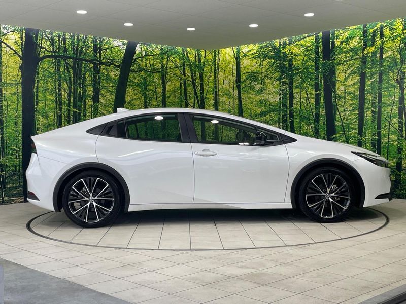2025 Toyota Prius 6AA-MXWH60 (UW-6a5d92a6b5b13)[18]