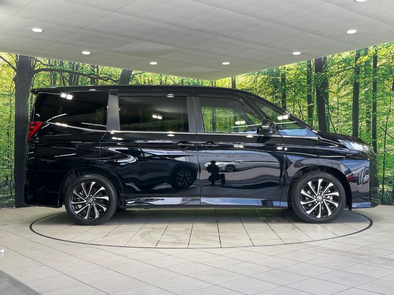 2023 Toyota Noah 6BA-MZRA90W (UW-6a5d92b02aa48)[5]