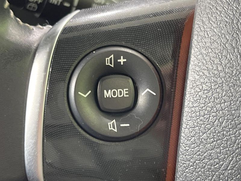 2016 Toyota Sienta DBA-NSP170G (UW-6a5d92ccbeba5)[24]