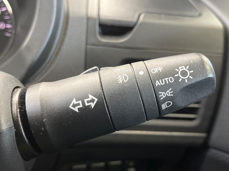 2011 Nissan X-Trail DBA-NT31 (UW-6a5d92d0af75d)[19]