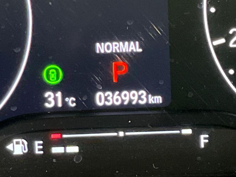 2021 Honda Vezel 6AA-RV5 (UW-6a5d92f3ea1d4)[2]