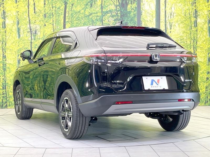 2023 Honda Vezel 6AA-RV5 (UW-6a5d92f6994a8)[11]
