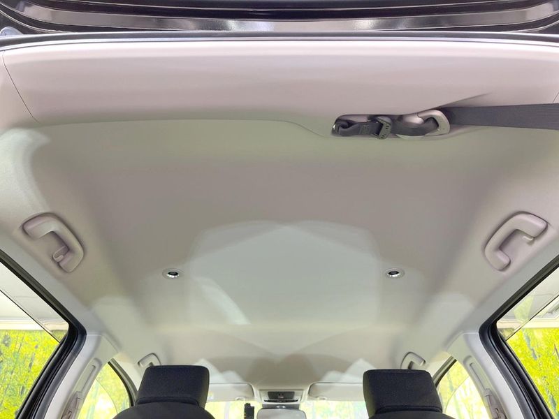 2023 Honda Vezel 6AA-RV5 (UW-6a5d92f6994a8)[27]