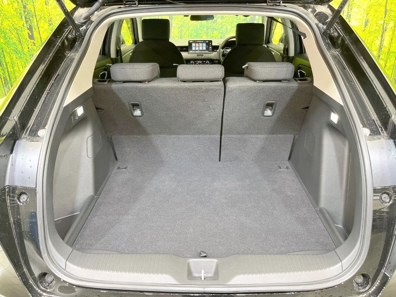 2023 Honda Vezel 6AA-RV5 (UW-6a5d92f6994a8)[24]