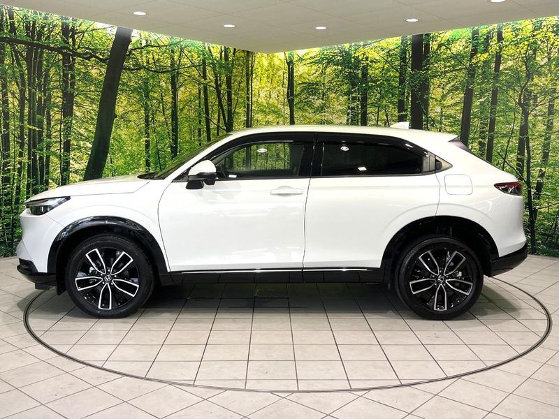 2023 Honda Vezel 6AA-RV5 (UW-6a5d92f7103d9)[9]