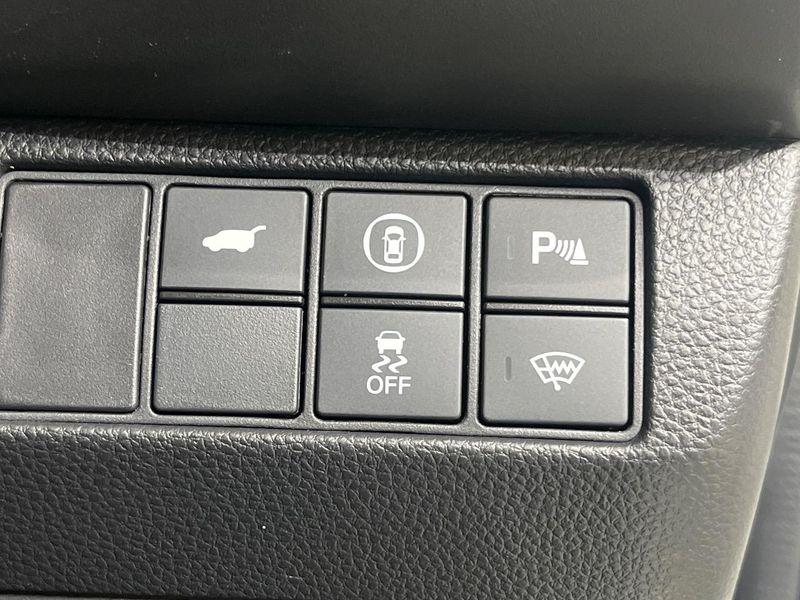 2023 Honda Vezel 6AA-RV5 (UW-6a5d92f9b6ea7)[19]