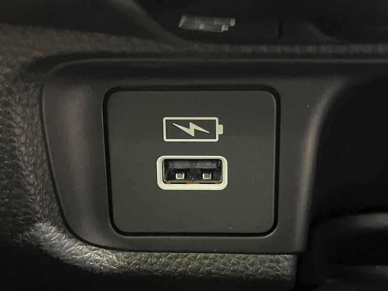2023 Honda Vezel 6AA-RV5 (UW-6a5d92f9b6ea7)[24]