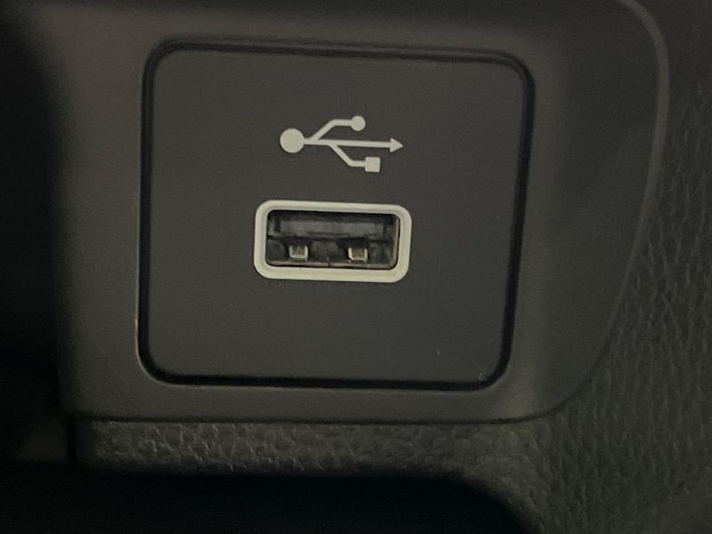 2023 Honda Vezel 6AA-RV5 (UW-6a5d92f9b6ea7)[23]