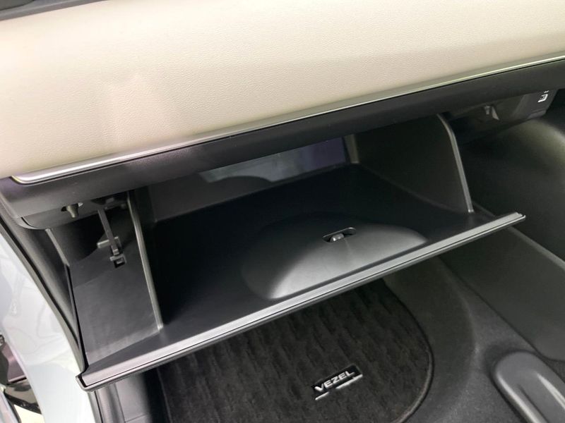 2024 Honda Vezel 6AA-RV5 (UW-6a5d92f9d7685)[29]